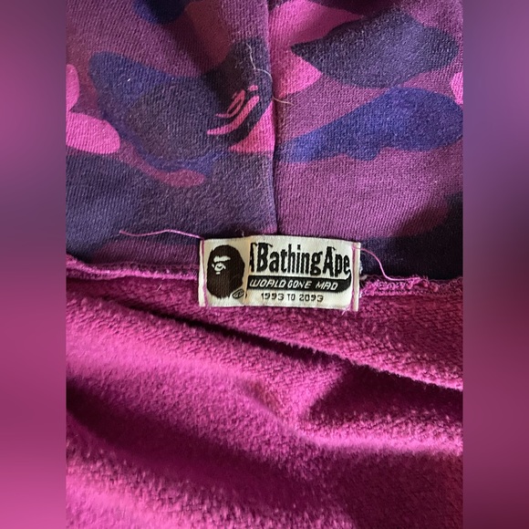 PURPLE BAPE HOODIE - Picture 2 of 4